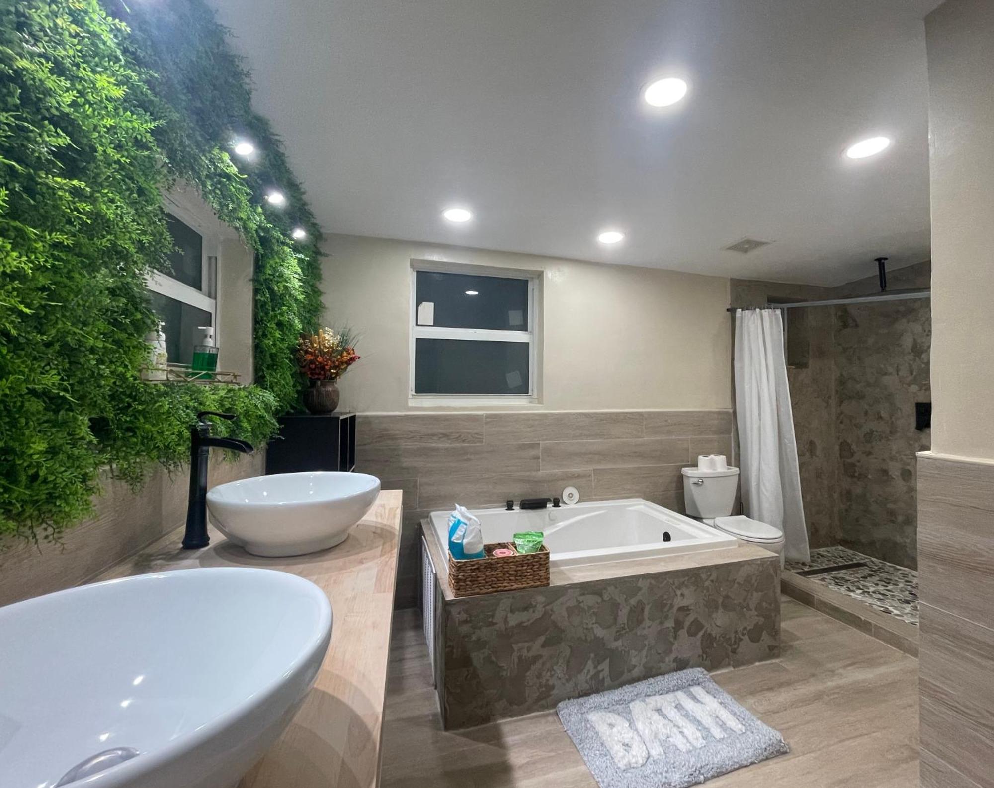 Akeyi Miami305 Private Bedrooms Buitenkant foto